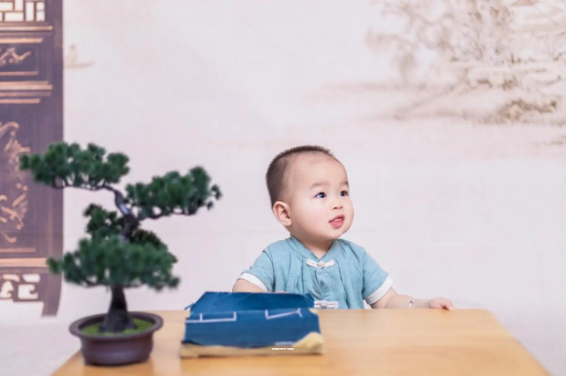 高唐宝宝喊肚子疼怎么回事